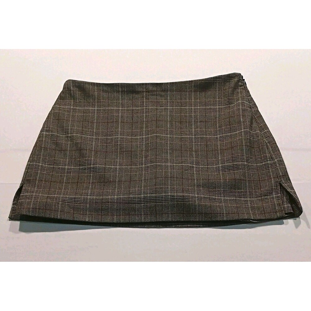 Express Plaid Skort Gray/Red/White Size 12 Regular Mini Acidemia Zip Tennis